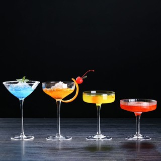 ภาพขนาดย่อของภาพหน้าปกสินค้าCrystal Cocktail Glass Martini Glass Margarita Glass Triangle Glass Champagne Bar Mixer Glass Wine Glass ping11 จากร้าน 5yz4p6r7sw บน Shopee ภาพที่ 3