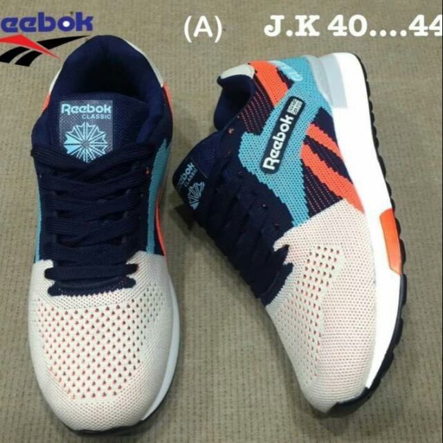 รองเท้าreebok