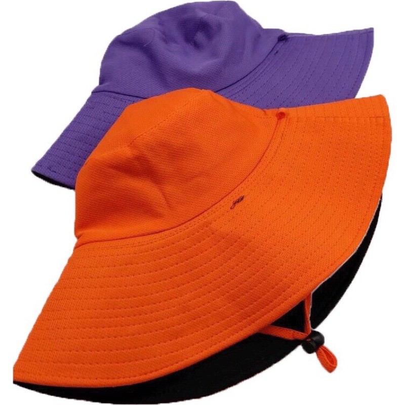 ภาพสินค้าR.103 พร้อมส่ง หมวกแฟชั่น Bucket มีสายคล้องคาง หมวกใส่ได้2ด้าน หมวกบักเก็ตมี 8 สี R.103 จากร้าน t4z0xvgjd3 บน Shopee ภาพที่ 3