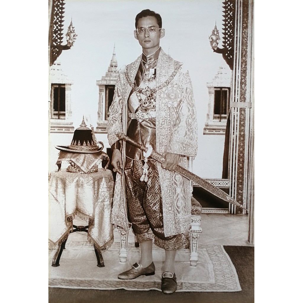 โปสเตอร์-รูปถ่าย-ในหลวงรัชกาลที่-9-king-bhumibol-rama-ix-thailand-poster-23-x34-royal-duties-vintage-photo-siam-v9