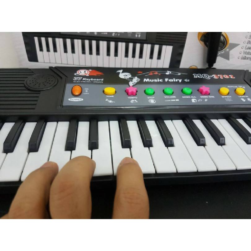 electronic-organ-no-3701-เครื่องเล่นอิเลคโทนไฟฟ้า-พร้อมไมค์-ลำโพงในตัว-อัดเสียงดนตรี-เสียงร้องเพลง-ได้ในตัว-เหมาะสำหรับเ