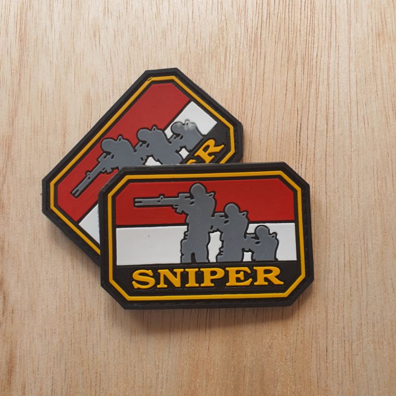 แผ่นยางโลโก้-snipr-สีแดงและสีขาว-อุปกรณ์เสริมสําหรับตกแต่ง