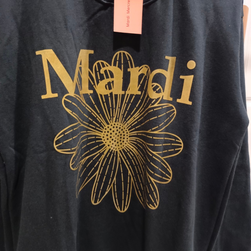 เสื้อกันหนาว-คอกลม-พิมพ์ลายดอกไม้-mardi-mercredi-สีดํา-สีทอง