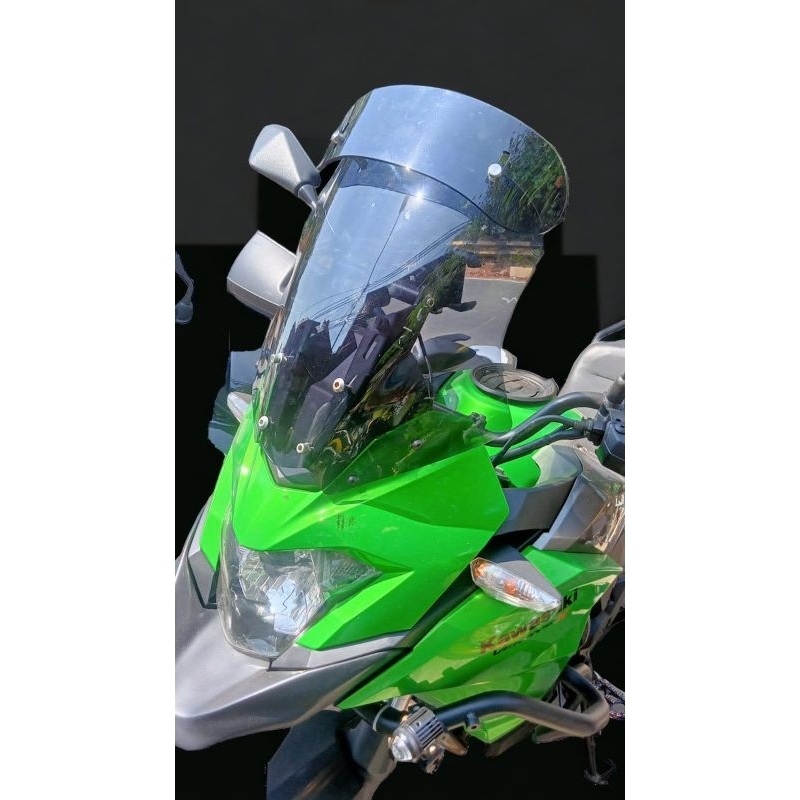 กระจกหน้ารถ-versys-รุ่นที่-250-ล่าสุด-ทัวร์ริ่ง-versys-250s-sporty-touring-ที่บังแดดกระจกหน้ารถยนต์