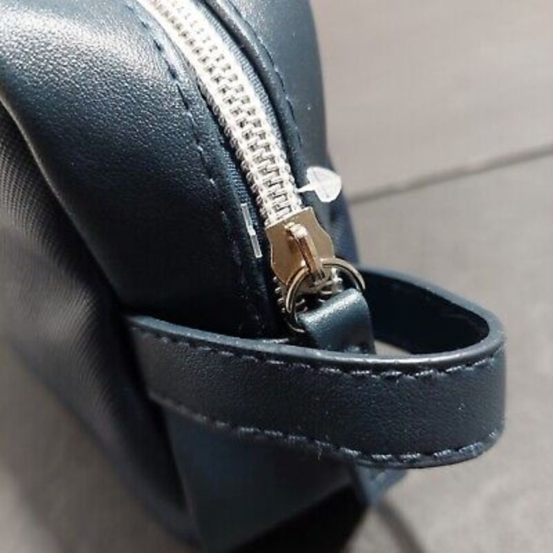 กระเป๋าหนัง-london-blue-navy-hakcet-สําหรับผู้ชาย