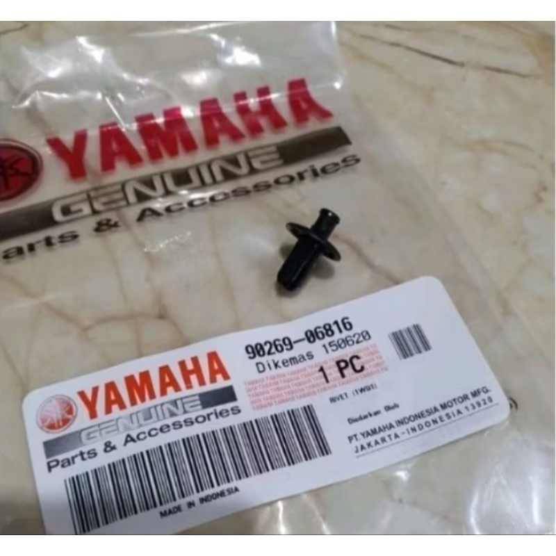 Bolt RIVET NEW NMAX NEW AEROX XMAX R15 VVA ORIGINAL YAMAHA Unit 90269 ...
