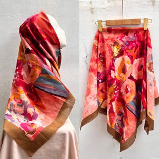 ผ้าคลุมฮิญาบ MOTIF RUSHEL MAROON Code YG44 Quadrangle Pashmina MOTIF HIJAB Antem Flower Series MOTIF