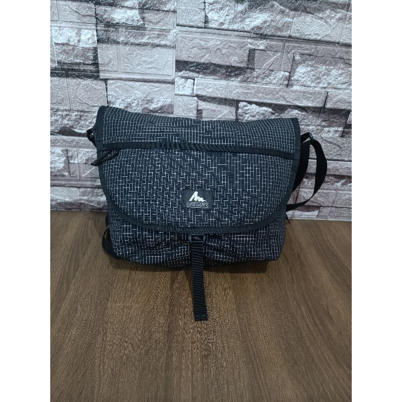 GREGORY กระเป๋าสะพายไหล่ USA x deuter osprey mammut eiger natgeo vaude