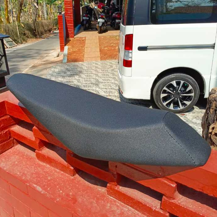 Jupiter Z1 ROAD RACE ที่นั่งกระดาษทรายหนัง JUPITER Z1 ROAD RACE Seat