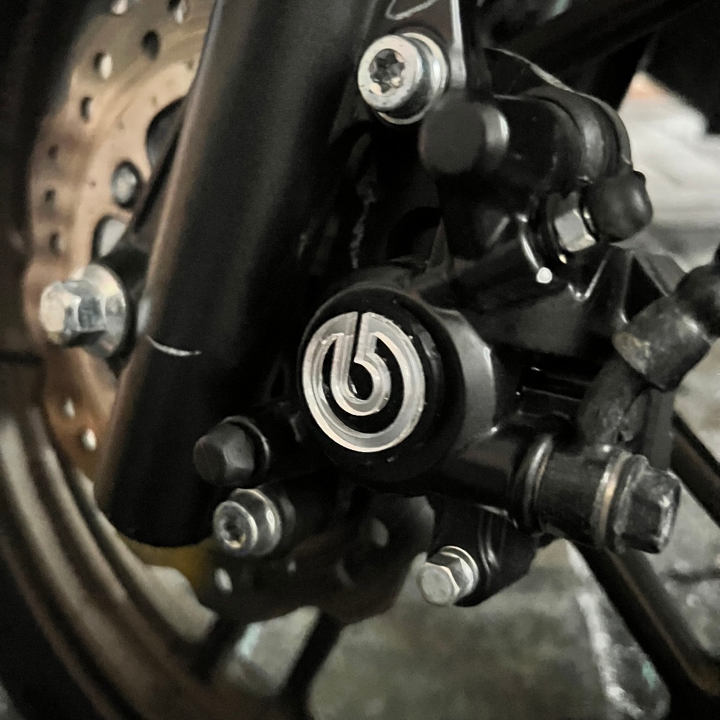 สัญลักษณ์อะคริลิค KALIFER อะคริลิค BREMBO FILTER Emblem | Shopee Thailand