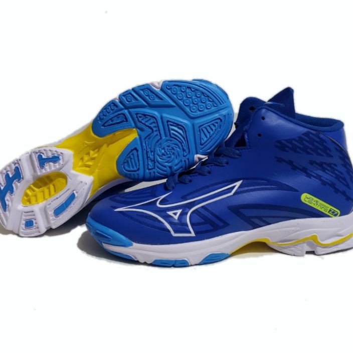 mizuno bolt 7