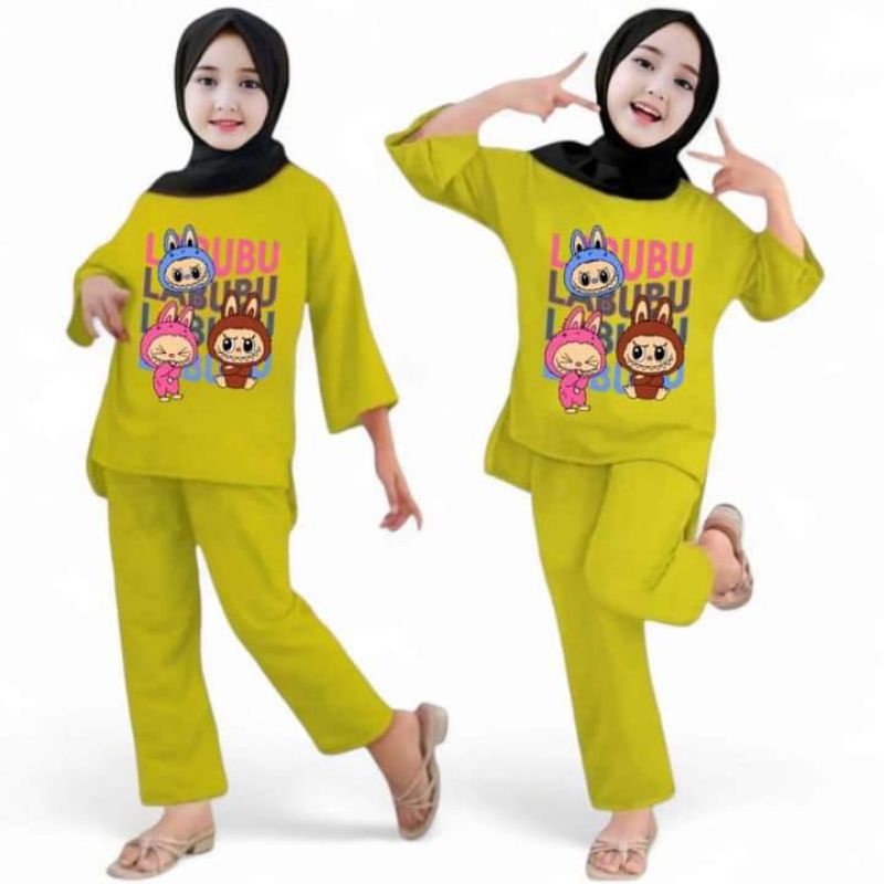Rubie's Child's Minion Costume - Oversized Fluffy Jumpsuit With Plush Hood, Despicable Me Official Licensed, Size Small