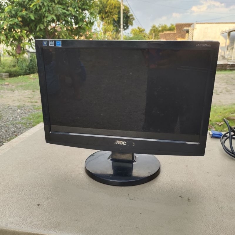 AOC 16 นิ้ว LCD คอมพิวเตอร์ Monitor ยังปิดผนึก | Shopee Thailand