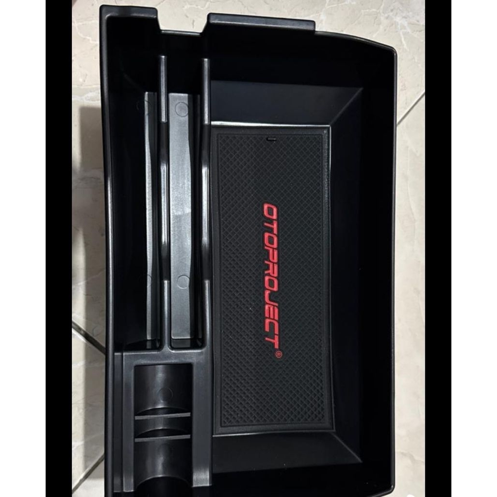 Otoproject Multi tray Console Box เพิ่มเติม Innova Zenix | Shopee Thailand