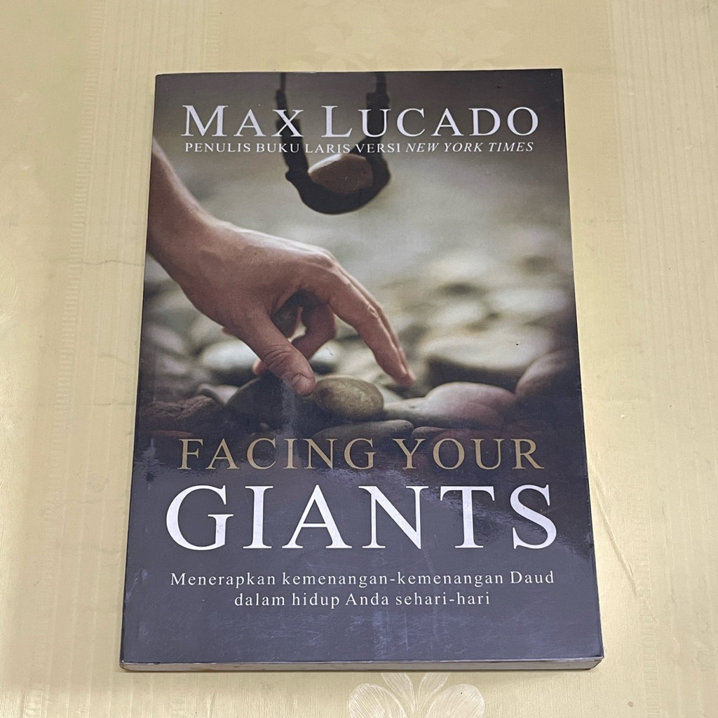 หนังสือ FANG YOUR GIANTS โดย MAX LUCADO | Shopee Thailand