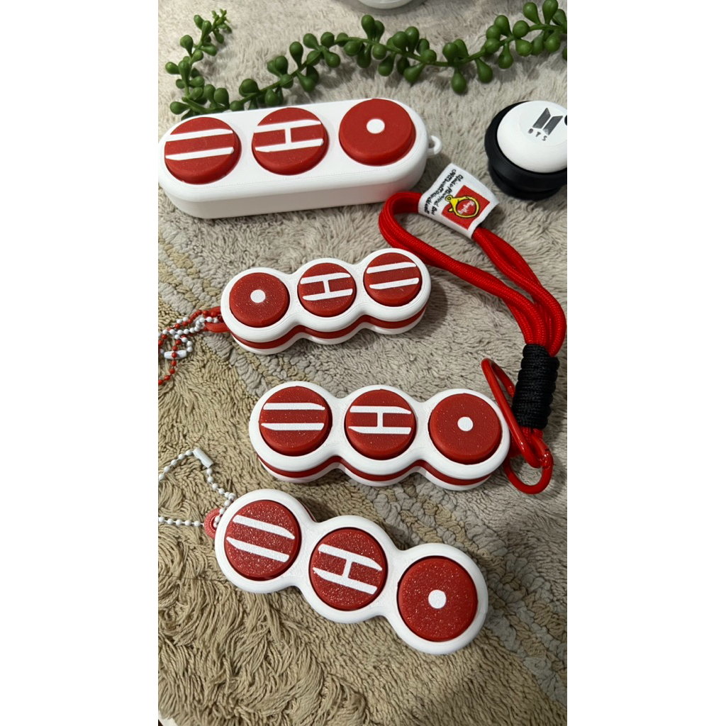 BTS Comeback KPOP Arirang Fidget Clicker พวงกุญแจพิมพ์ 3 มิติ | Shopee ...