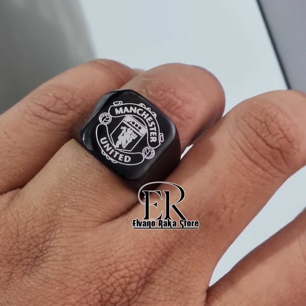 Mu ring manchester united club ball แหวนสามารถปรับแต่งแกะสลักขอภาพโลโก้ ...
