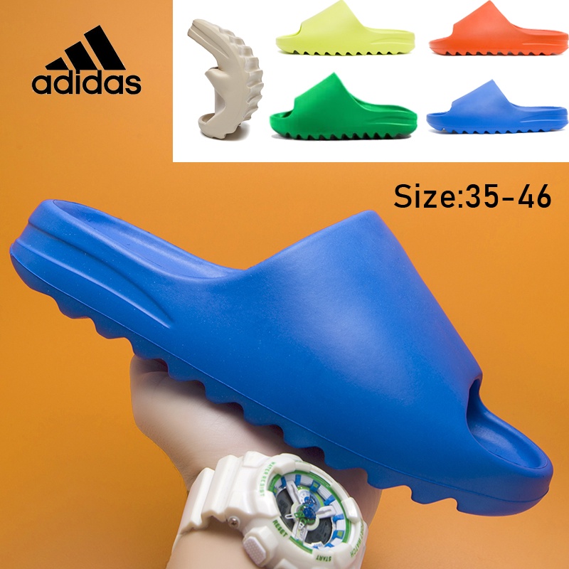 Yeezy Slide Desert Sand