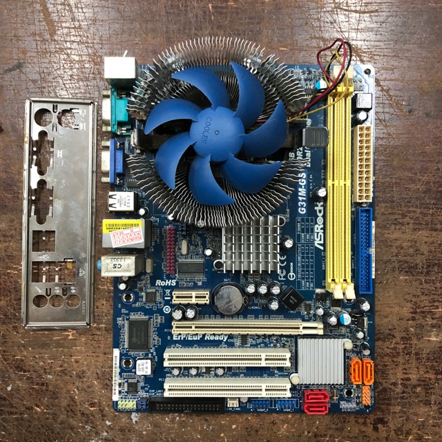 Asrock G31M-GS Socket 775 DDR2 เมนบอร์ด (ฟรีพัดลมฮีทซิงค์ และ CPU E5500 ...
