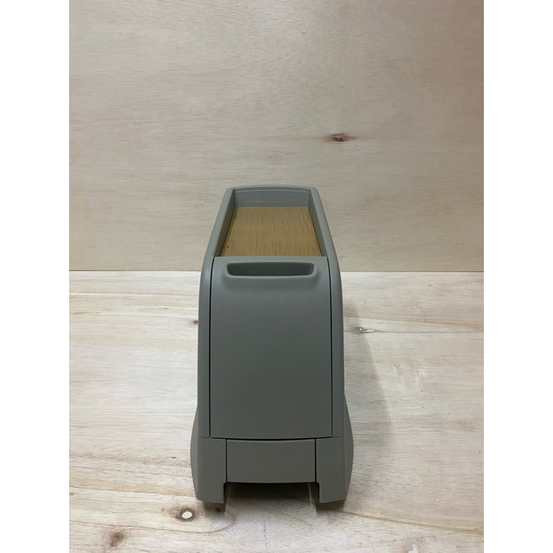 กล่องคอนโซล Toyota Estima ACR50 | Shopee Thailand