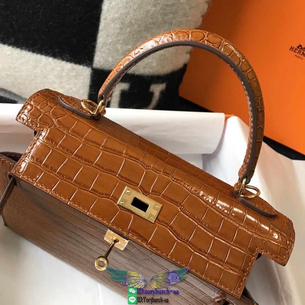 alligator-grain-herm-handmade-kelly-28-handbag-structured-shopper-tote-in-glossy-calfskin