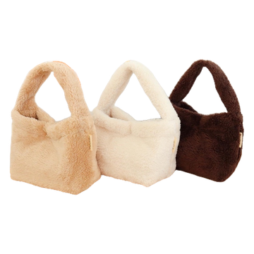 โปรโมชั่น : พร้อมส่ง Fluffy minibag Size S กระเป๋าขนนุ่ม made in Thailand มีซับใน มีกระดุมแม่เหล็ก แถมแผ่นรองฐาน