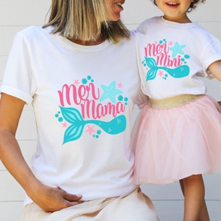 เสื้อวินเทจผญ - Mer Mama Mer มินิเสื้อยืดนางเงือกออกแบบแม่ลูกสาว Tshirt แม่วันเสื้อยืดครอบครัวน่ารั