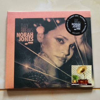 แผ่น CD เพลงแจ๊สควีน Norah Jones Day Breaks Jazz Queen ของแท้ พร้อมส่ง