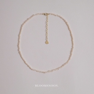 Bloomsnoon, Primrose Necklace สร้อยมุกน้ำจืดแท้ (18k gold plated)