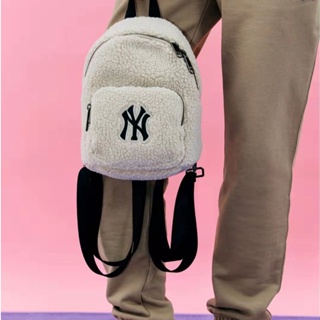 ☀️ พร้อมส่ง [ของแท้💯%  MLB กระเป๋าเป้ไซร์เล็ก FLEECE UNISEX MINI BACKPACK กระเป๋าเป้ขนแกะNY กระเป๋าเป้ปรับสายได้