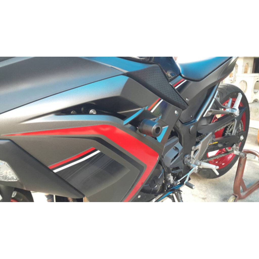 กันล้มข้าง-ninja250-300-แบร์นmothracing-สีดำ