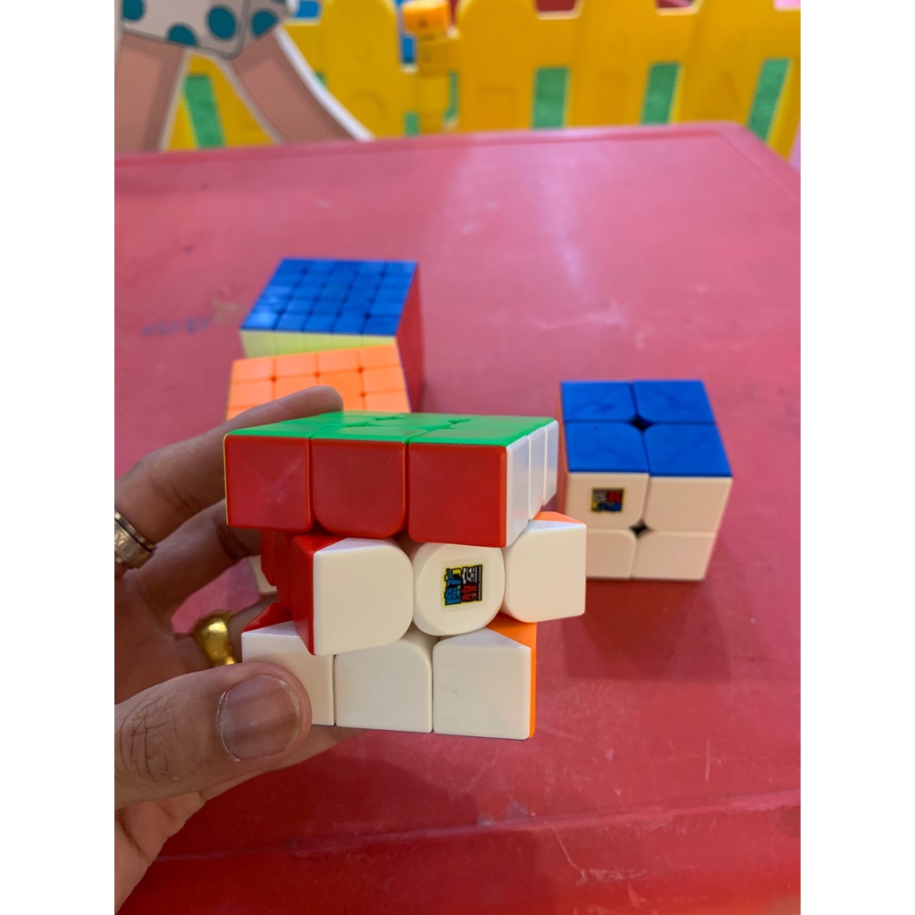 รูบิค-rubik-3x3-moyu-meilong-3m-แม่เหล็ก-หมุนลื่นพร้อมสูตร-มือใหม่หัดเล่น-คุ้มค่า-ของแท้-100-รับประกัน-พร้อมส่ง-new