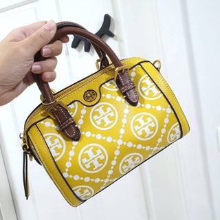 T ory Burch New T Monogram Jacquard Bag กระเป๋า