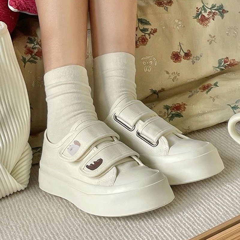 renben-รองเท้าผ้าใบที่มีสไตล์มินิมอล-เบา-และโปร่งสบาย-มีหัวรองเท้าหัวกลมแบบเตี้ยสำหรับผู้หญิง