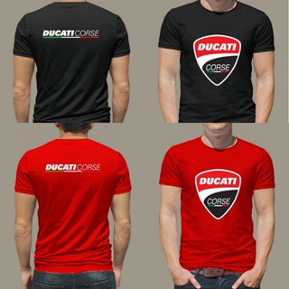 แขนสั้นพิมพ์ลาย♛☄✸Ready Stock New Ducati Corse Moto Gp Racing โลโก้ขนาดใหญ่เสื้อยืดคอกลมโลโก้อย่างเป็นทางการ Mens แฟชั่น