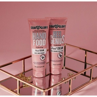 Soap and glory Hydrating Hand Cream 125 ml.ครีมบำรุงมือกลิ่นหอม ลดความแห้งกร้าน