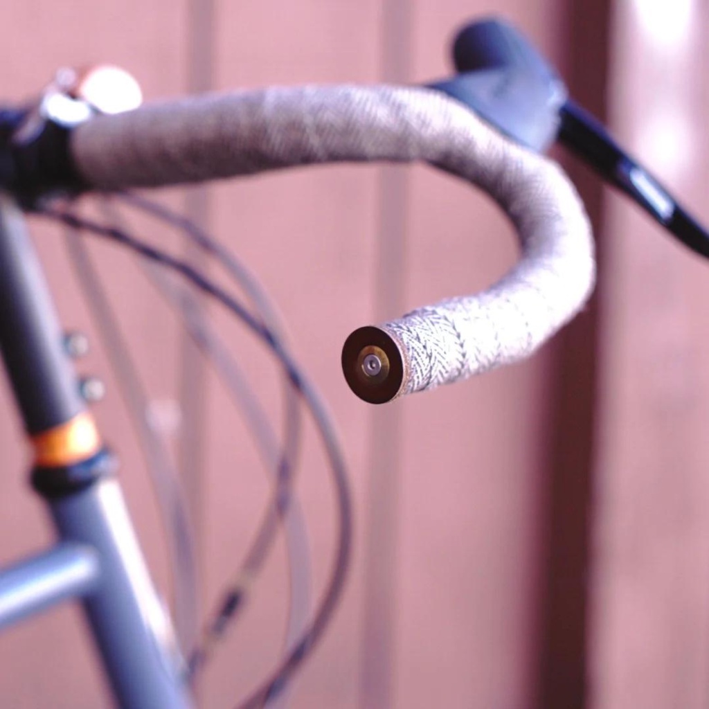 ปลั๊กปลายแฮนด์จักรยาน-gilles-berthoud-handlebar-end-plugs