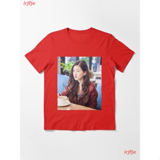 New Autumn Fairy Tale V7 Essential T-Shirt ผู้หญิง ดพิมพ์ลาย เสื้อยืดผ้าฝ้าย คอกลม cotton ความนิยม discount Unisex