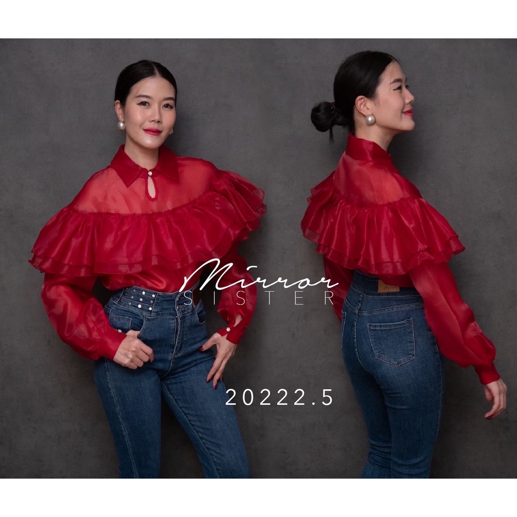 ป้าย-mirrorsister-20222-5-เสื้อทรงสวยละมุน-ดีเทลคอปกแต่งกระดุมเว้าหยดน้ำ-แต่งระบายvolume2ชั้น