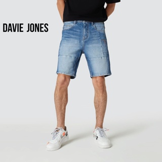 DAVIE JONES กางเกงขาสั้น ยีนส์ ผู้ชาย สีฟ้า Straight Fit Shorts in light blue SP0005LB