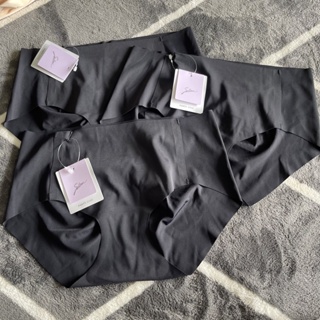 sabina   กางเกงชั้นใน Panty Seamless รุ่น Soft Collection รหัส SUXK108BK สีดำ