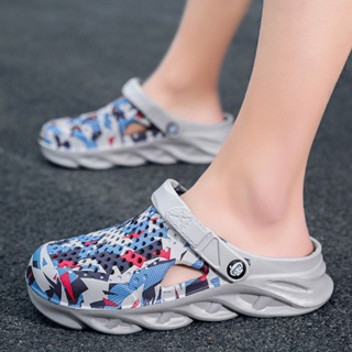 สินค้า Yee Fashion รองเท้าแตะชาย  รองเท้าชายหาด รองเท้า ชาย เท่ๆ รองเท้า ชาย แตะ รองเท้าแตะยางนิ่มแบบสวมรัดส้น หัวโต กลางแจ้ง รองเท้าชายหาด 22093004