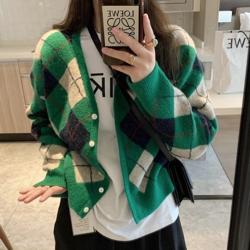 sale80-เสื้อไหมพรมกันหนาว-ลายสี่เหลี่ยมข้าวหลามตัด-2-สี