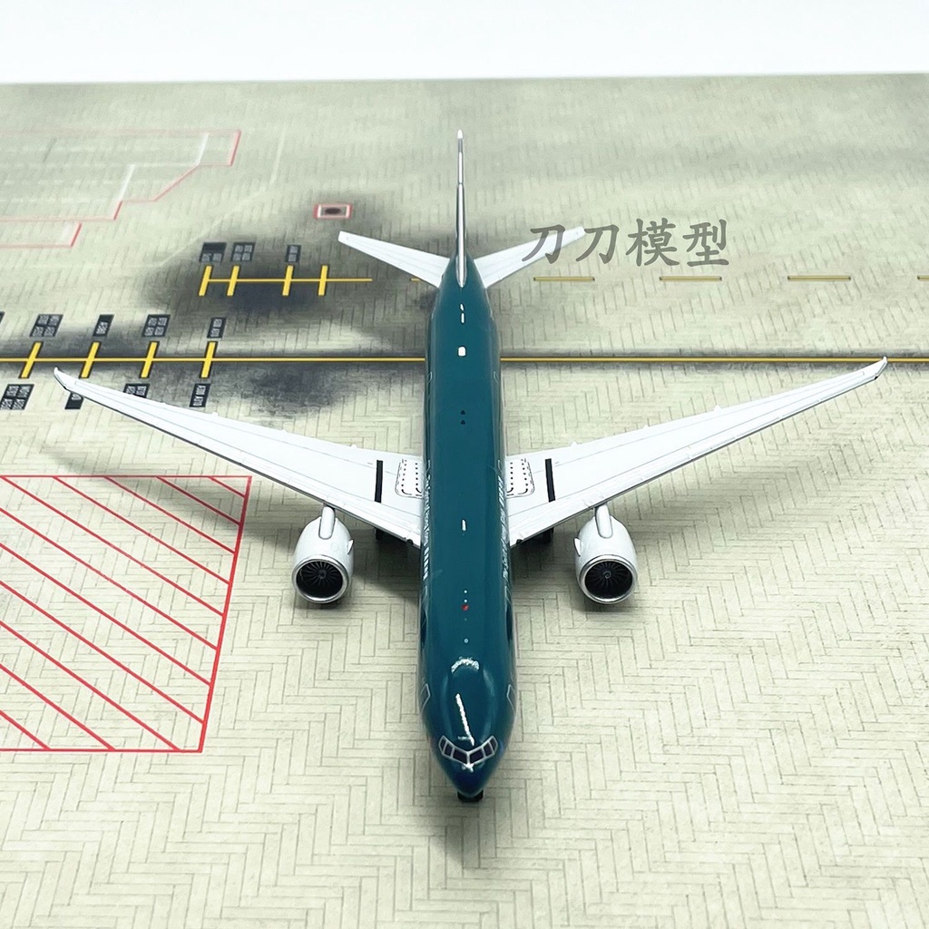 โมเดลเครื่องบินโดยสาร-1-400-cathay-pacific-airlines-boeing-b777-300er-b-kpb-สไตล์ฮ่องกง
