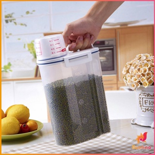 BUAKAO กล่องพาสติกเก็บเมล็ดข้าวสาร ทรงกระบอกน้ำ กันแมลง ความจุ 2 Kg. พร้อมถ้วยตวง Rice Container