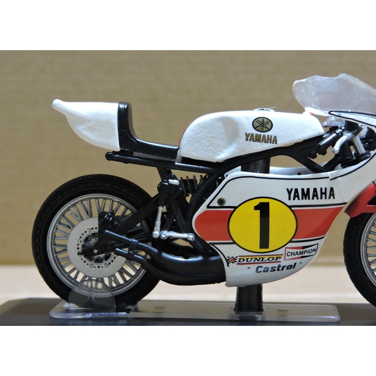 idarelli-1-22-yamaha-1975-yamaha-yzr-500-alloy-locomotive-model