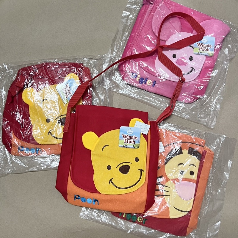 กระเป๋าสะพาย-winnie-the-pooh-tigger-piglet-หมีพูห์-ทิกเกอร์-พิกเล็ท