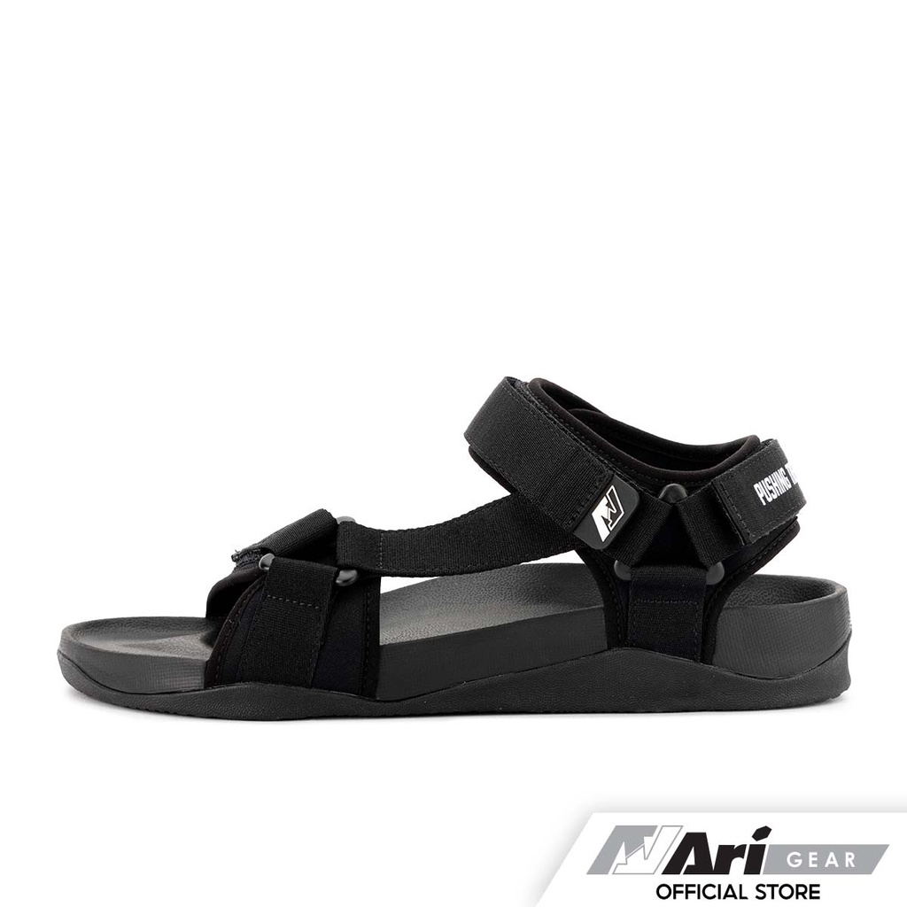 ari-urban-sandals-black-white-รองเท้าแตะรัดส้น-อาริ-urban-sandals-สีดำ