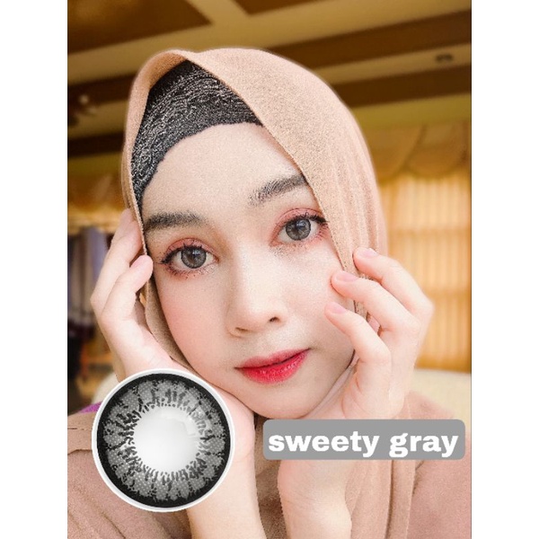 โปรชุด-1-แถม-1friendly-lens-คอนแทคเลนส์-บิ๊กอายตาโต-สี-sweety-gray-ba-8-6-dia-14-5-ค่าอมน้ำ42-ค่าสายตา-0-00d-10-00d