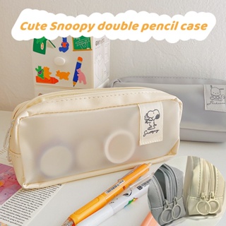 กระเป๋าดินสอ ปากกา เครื่องเขียน แบบใส แต่งซิปสองชั้น กันน้ํา ขนาดใหญ่ จุของได้เยอะ ลายการ์ตูน Snoopy น่ารัก